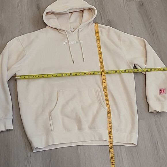 Glossier Limited Edition Embroidered Cream Hoodie Size XL unisex Kangaroo Pocket - Picture 3 of 9